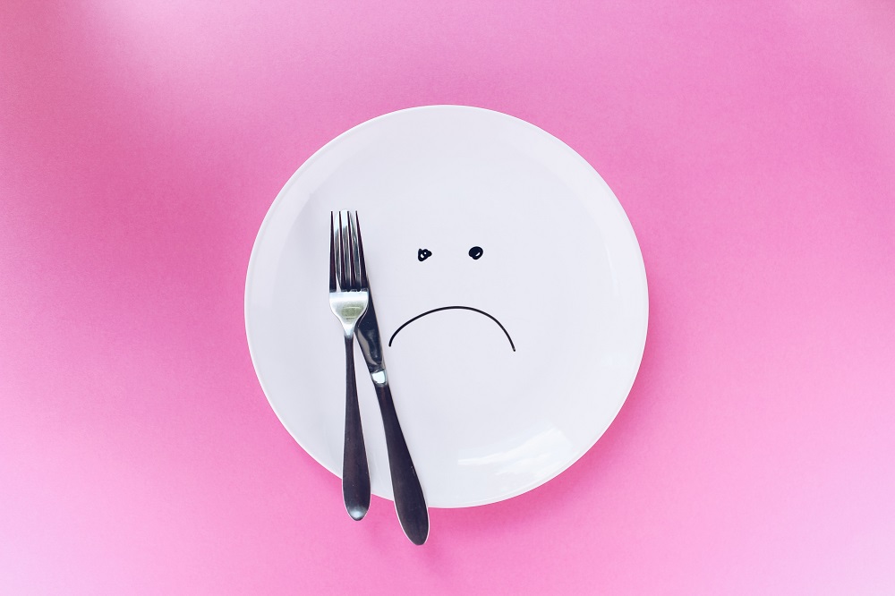 Как перестать заедать стресс едой: инструкция, как избавиться от эмоционального переедания | Блог justfood
